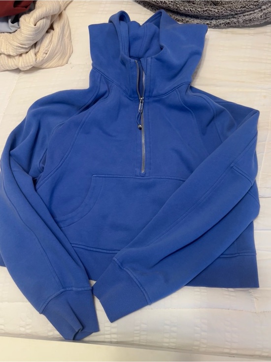 lululemon athletica Jackets & Blazers - Women’s Lululemon scuba quarterzip hoodie